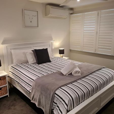 Wharf Lodge River View Apartment มารูชิดอร์ ภายนอก รูปภาพ